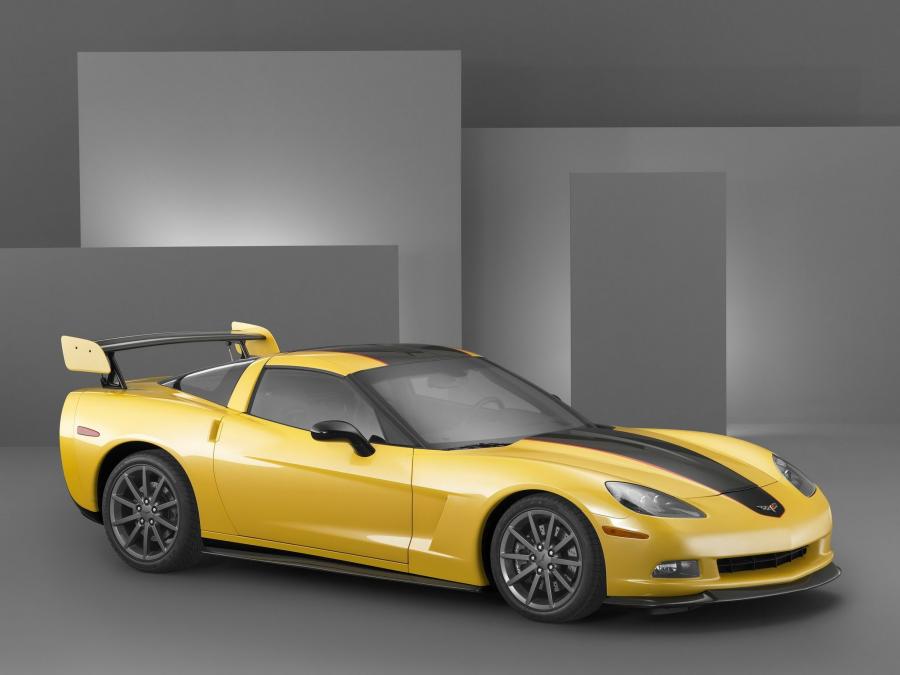Chevrolet Corvette Show & Go Accessory Concept '2004